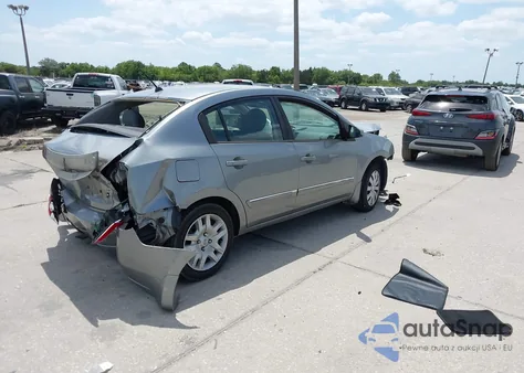 2011 Nissan Sentra 2.0S z USA, uszkodzony, nr VIN 3N1AB6AP2BL629703